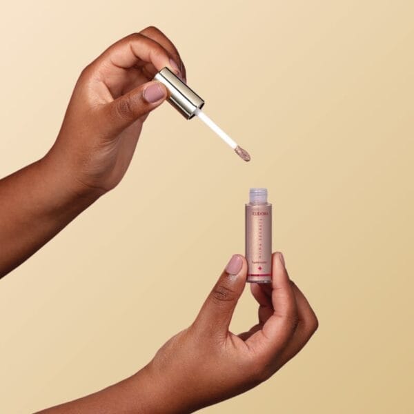 Iluminador Líquido Rosé Luminous Niina Secrets 10ml - Imagem 5