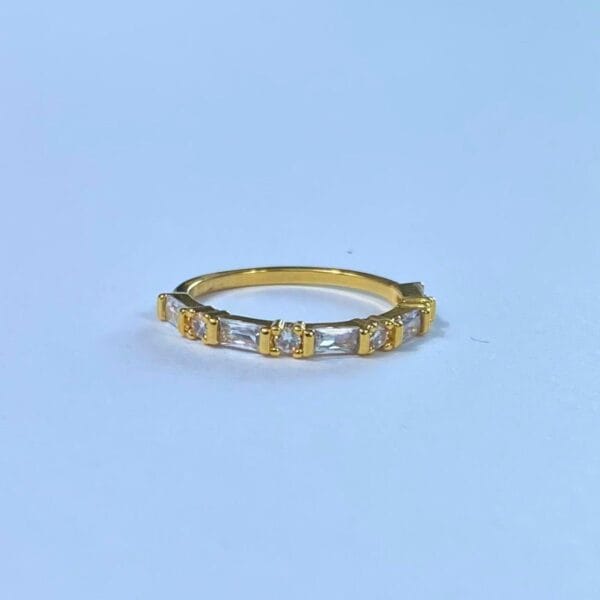 Anel Cristais e Zirconia - Imagem 3