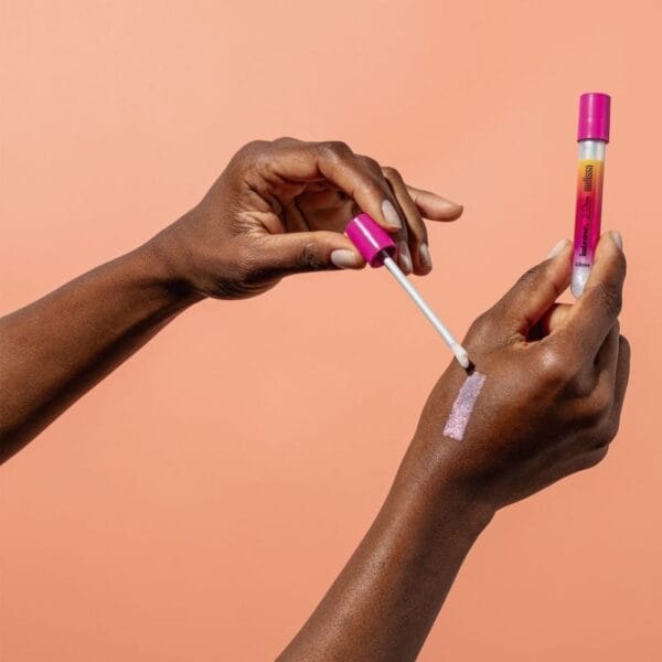 Gloss Labial Glossy Plastic Lips Intense Melissa 5,5ml - Imagem 3
