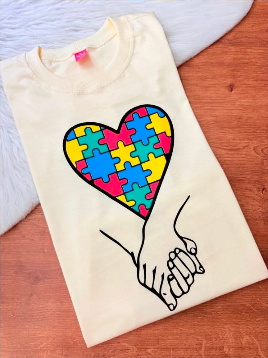 TSHIRT GG CORAÇÃO INCLUSÃO TEA