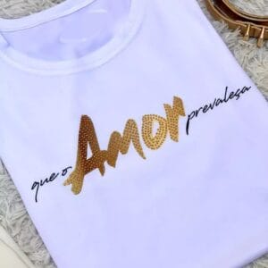 QUE O AMOR PREVALEÇA